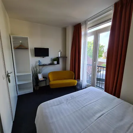 Boutique De Raetskamer 4*