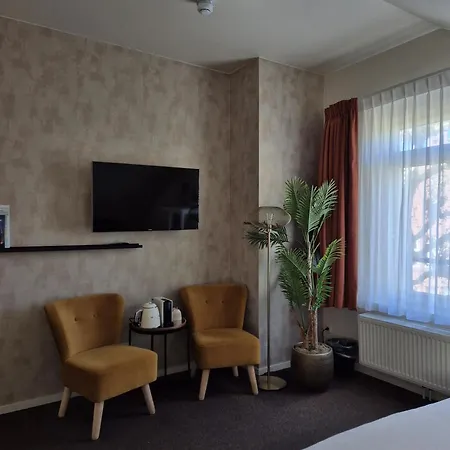 Πανσιόν Boutique De Raetskamer 4*
