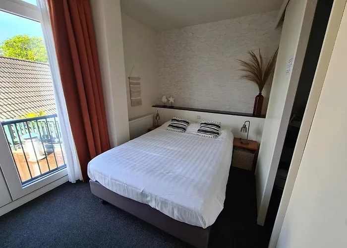 Guest house Boutique De Raetskamer 4*